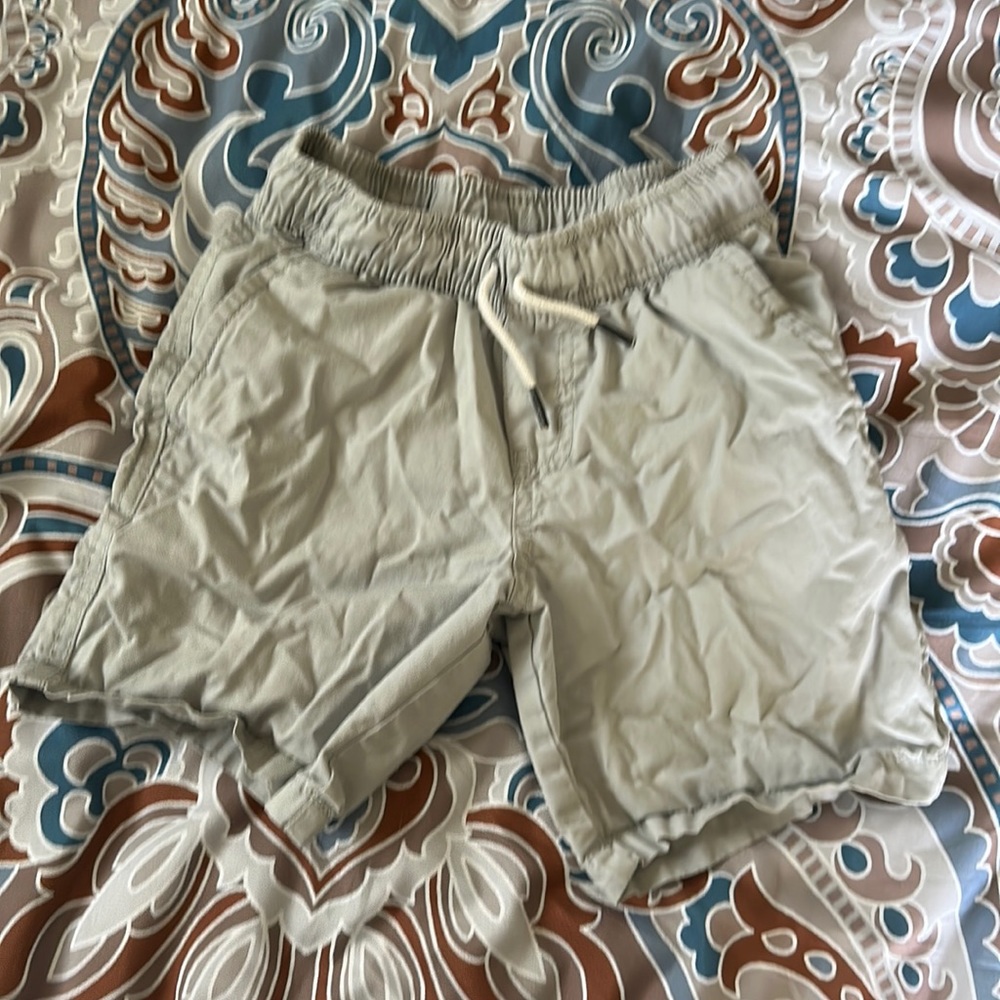 Cat & jack size 4/5 boys shorts